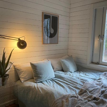 Domsjo Peaceful And Scandinavian-Style Guesthouse With Scenic Nature And Seaview In High Coast מראה חיצוני תמונה